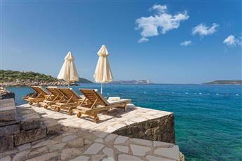 Aqua Princess Hotel