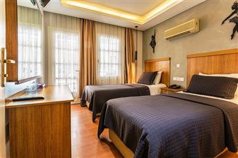 Aqua Princess Hotel