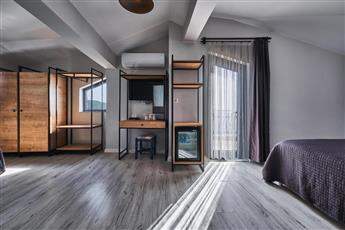 Aqua Princess Hotel