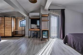 Aqua Princess Hotel