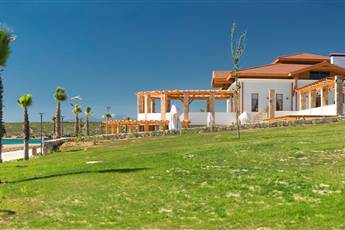 Aquasis De Luxe Resort & Spa 5*