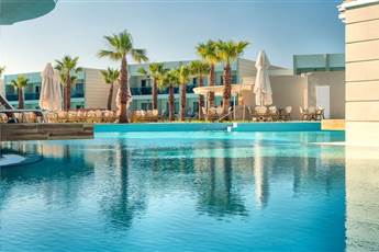 Aquasis De Luxe Resort & Spa 5*