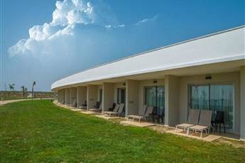 Aquasis De Luxe Resort & Spa 5*