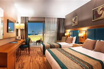 Aquasis De Luxe Resort & Spa 5*