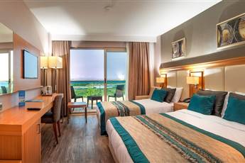 Aquasis De Luxe Resort & Spa 5*