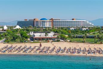 Aquasis De Luxe Resort & Spa
