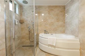 Aquasis De Luxe Resort & Spa