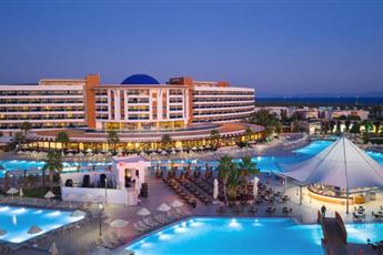 Aquasis De Luxe Resort & Spa