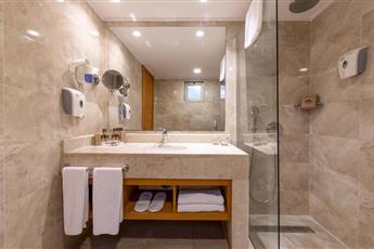 Aquasis De Luxe Resort & Spa