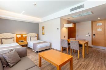 Aquasis De Luxe Resort & Spa