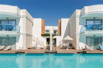 Aquasis De Luxe Resort & Spa
