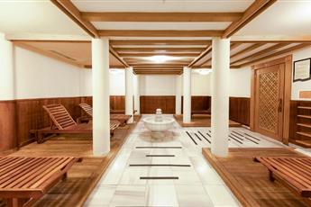 Aquasis De Luxe Resort & Spa