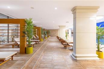 Aquasis De Luxe Resort & Spa