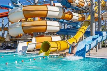 Aquasis De Luxe Resort & Spa