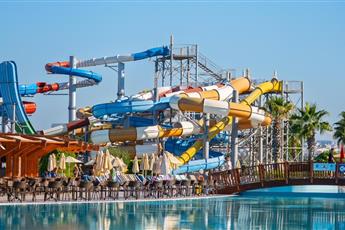Aquasis De Luxe Resort & Spa