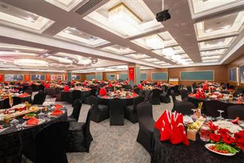 Aquasis De Luxe Resort & Spa
