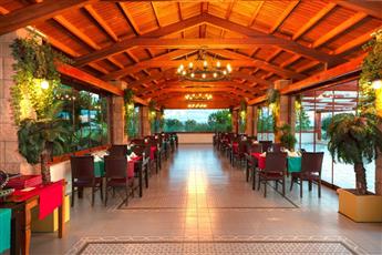 Aquasis De Luxe Resort & Spa