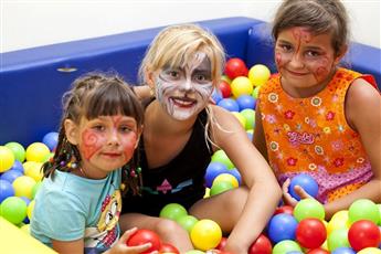 Arabella World Hotel 4*