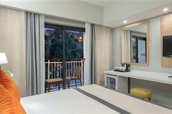 Arcanus Hotels Trendline Side
