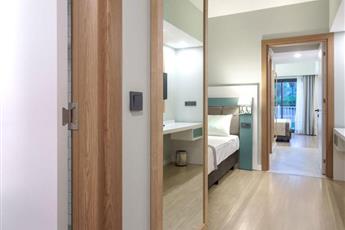 Arcanus Hotels Trendline Side