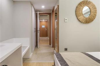 Arcanus Hotels Trendline Side