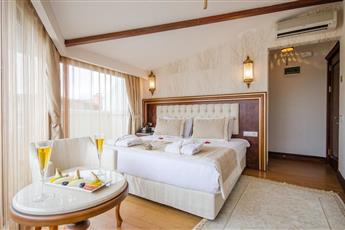 Arden City Hotel 4*