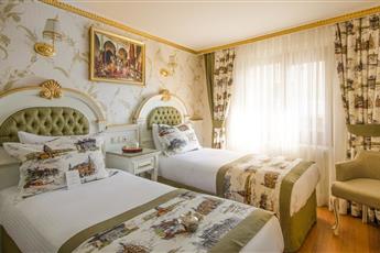 Arden City Hotel 4*