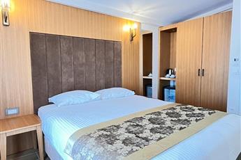 Aren Suites