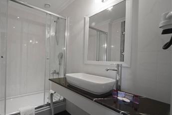 Aren Suites