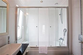 Aren Suites