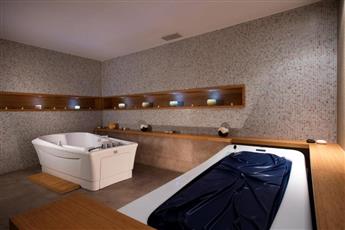 Aria Claros Beach & Spa Resort