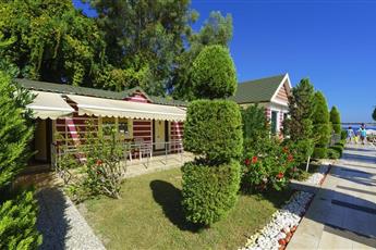 Armas Beach Hotel 4*