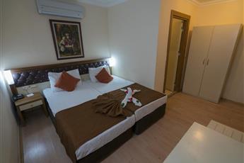 Armas Beach Hotel 4*