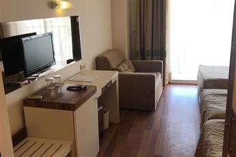 Armas Beach Hotel 4*