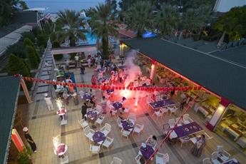 Armas Beach Hotel