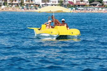 Armas Green Fugla Beach