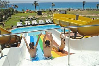 Armas Labada Hotel