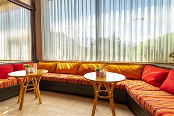Armas Labada Hotel