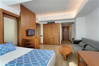 Armas Life Belek 5*