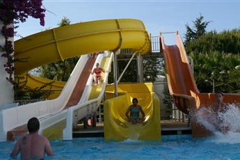 Armonia Holiday Village & Spa