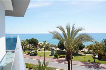 Arsi Enfi City Beach