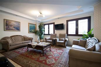 Artefes Hotel Old City& Spa