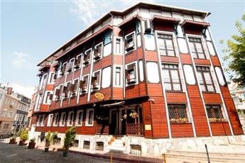 Artefes Hotel Old City& Spa