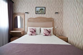 Artefes Hotel Old City& Spa