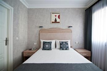 Artefes Hotel Old City& Spa