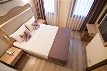 Artefes Hotel Old City& Spa