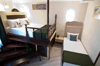 Artefes Hotel Old City& Spa