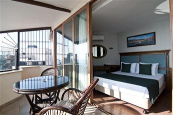Artefes Hotel Old City& Spa
