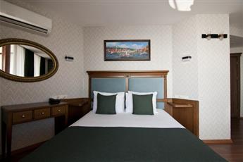 Artefes Hotel Old City& Spa