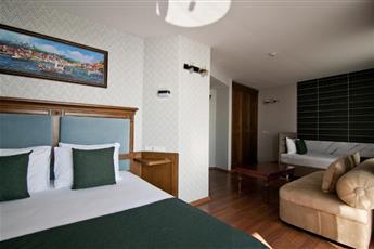 Artefes Hotel Old City& Spa